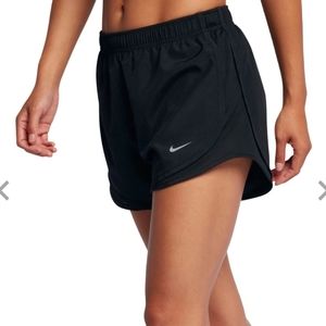 Nike Women's 3'' Dry Tempo Core Running Shorts